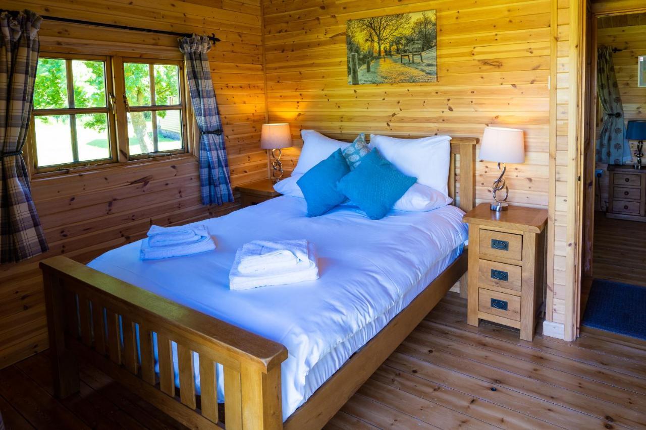 Wall Eden Farm - Luxury Log Cabins And Glamping Highbridge Eksteriør billede