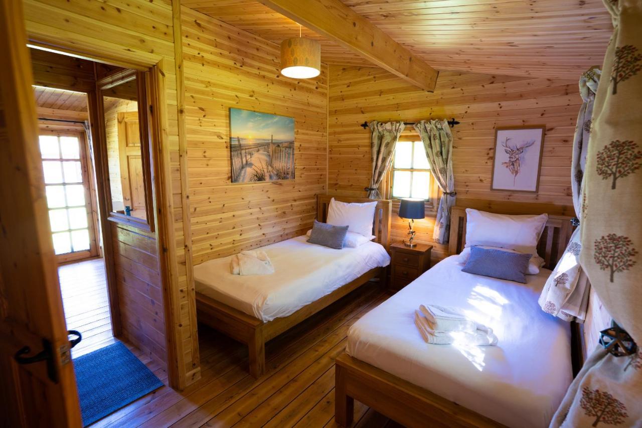 Wall Eden Farm - Luxury Log Cabins And Glamping Highbridge Eksteriør billede
