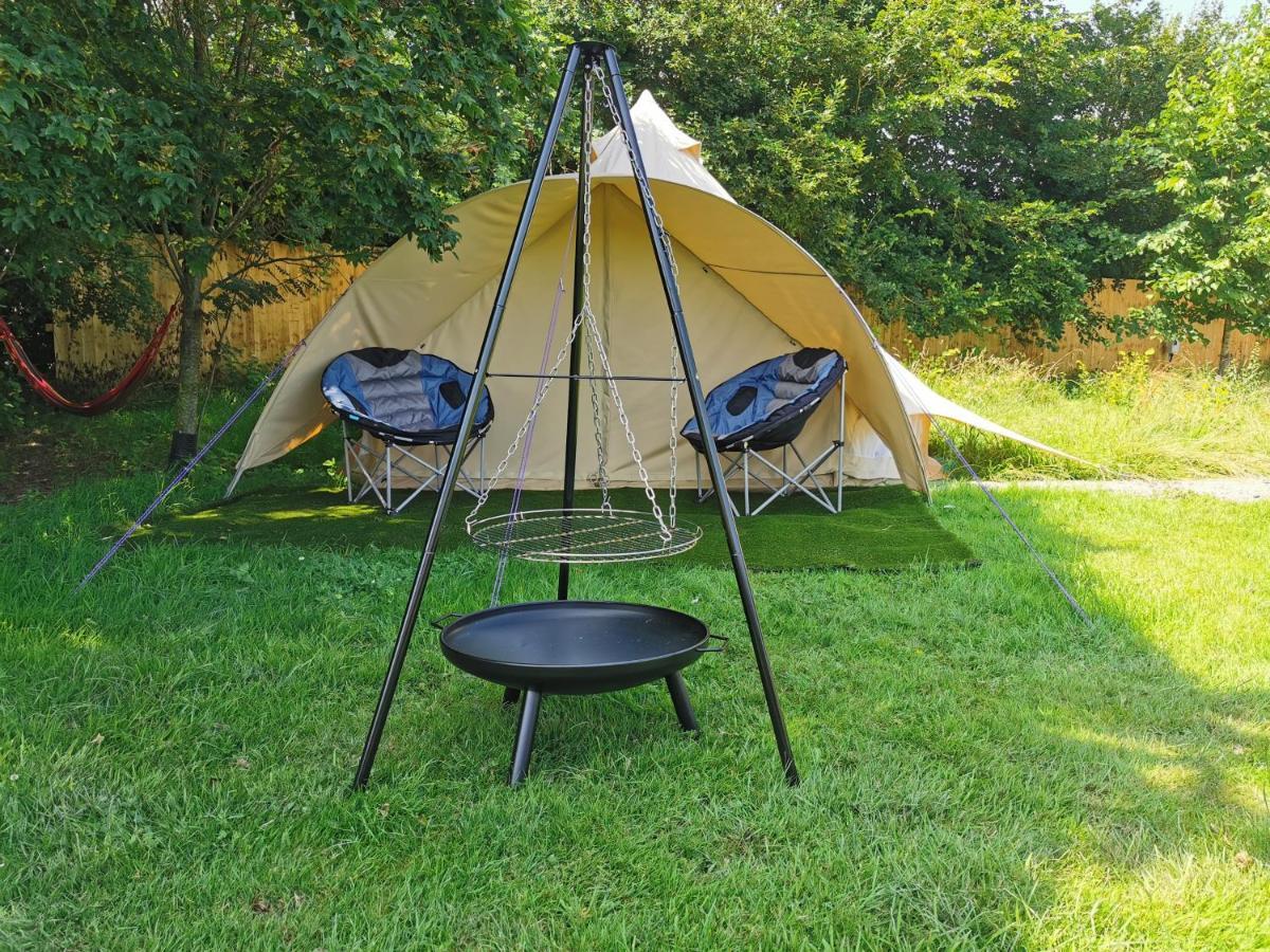 Wall Eden Farm - Luxury Log Cabins And Glamping Highbridge Eksteriør billede