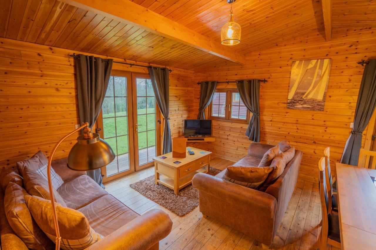 Wall Eden Farm - Luxury Log Cabins And Glamping Highbridge Eksteriør billede