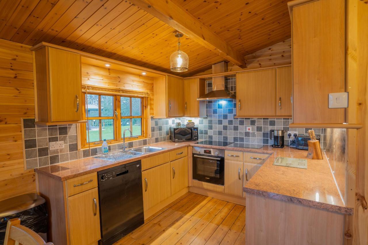 Wall Eden Farm - Luxury Log Cabins And Glamping Highbridge Eksteriør billede