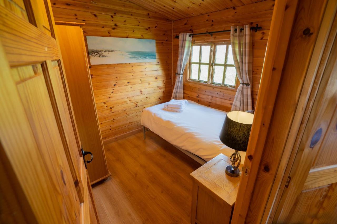 Wall Eden Farm - Luxury Log Cabins And Glamping Highbridge Eksteriør billede