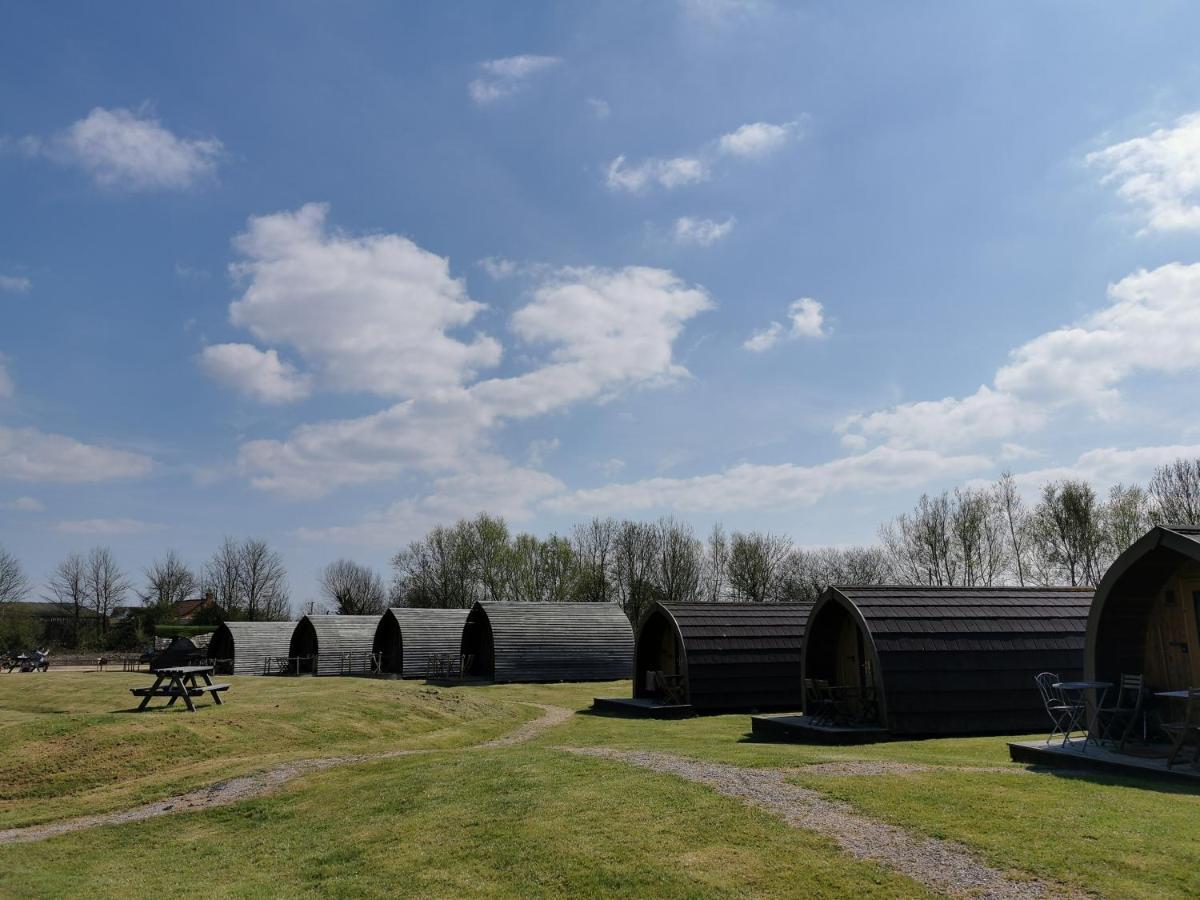 Wall Eden Farm - Luxury Log Cabins And Glamping Highbridge Eksteriør billede