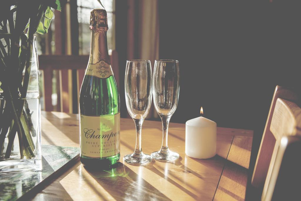 Wall Eden Farm - Luxury Log Cabins And Glamping Highbridge Eksteriør billede
